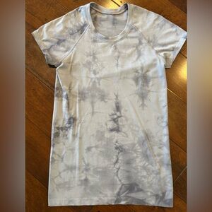 Lululemon Swiftly Tech 6